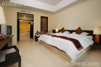 Best Western Palm Galleria Resort 9